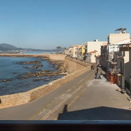 Waterfront 아파트 *